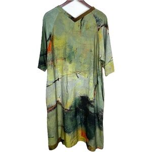 NWT 3Potato Abstract Green Reversible Short Sleeve Dress Size L/XL